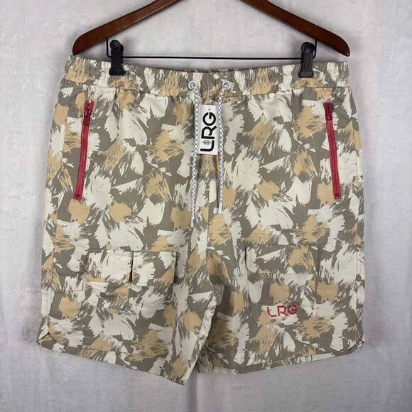 LRG Lifted Research Camouflage Cargo Shorts Mens Size XL NWT - Picture 1 of 7